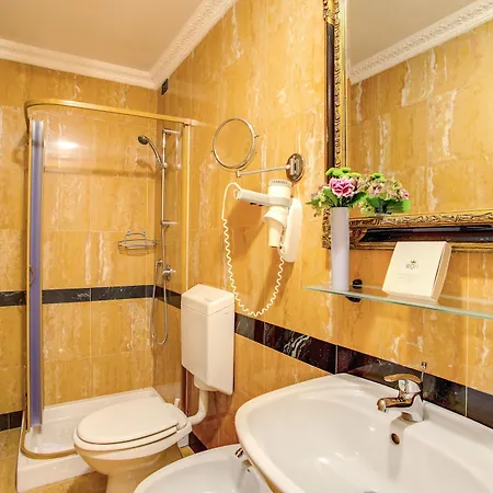 Caravaggio Hotell