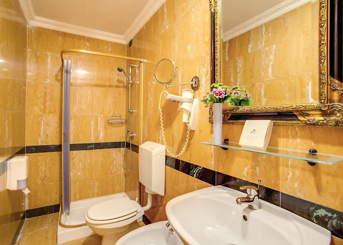 Caravaggio Hotel 3*