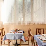 Caravaggio Hotel 3*